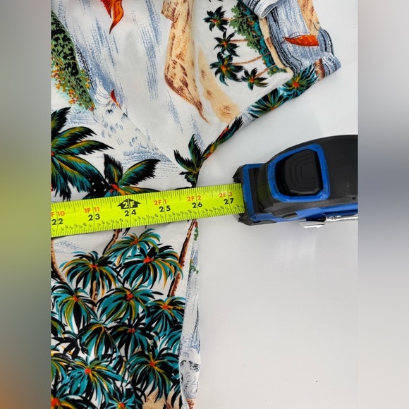 Pineapple Connection Men's Hawaiian Shirt - Picture 9 of 13